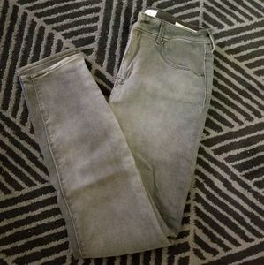 NWOT High Rise Skinny Jeans